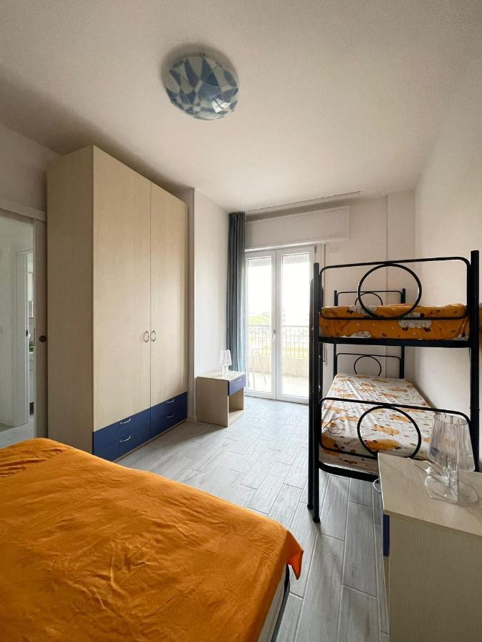 Residence Zeta - Walterigato Apartments Solo Per Famiglie 리도 디 예솔로 외부 사진